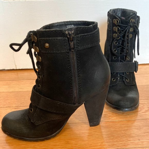 Seychelles Romance Ankle Boot - Picture 4 of 5